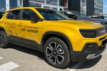 Компактный кроссовер Jeep Avenger уже в Украине. Дилеры получили автомобили для тест-драйвов